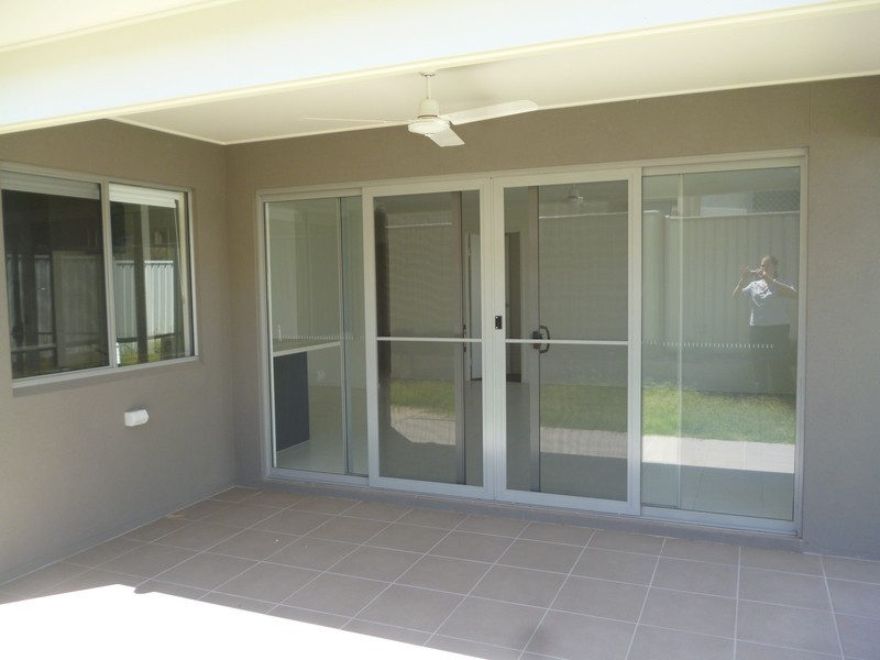 2/22  Ellem Drive, Chinchilla QLD 4413