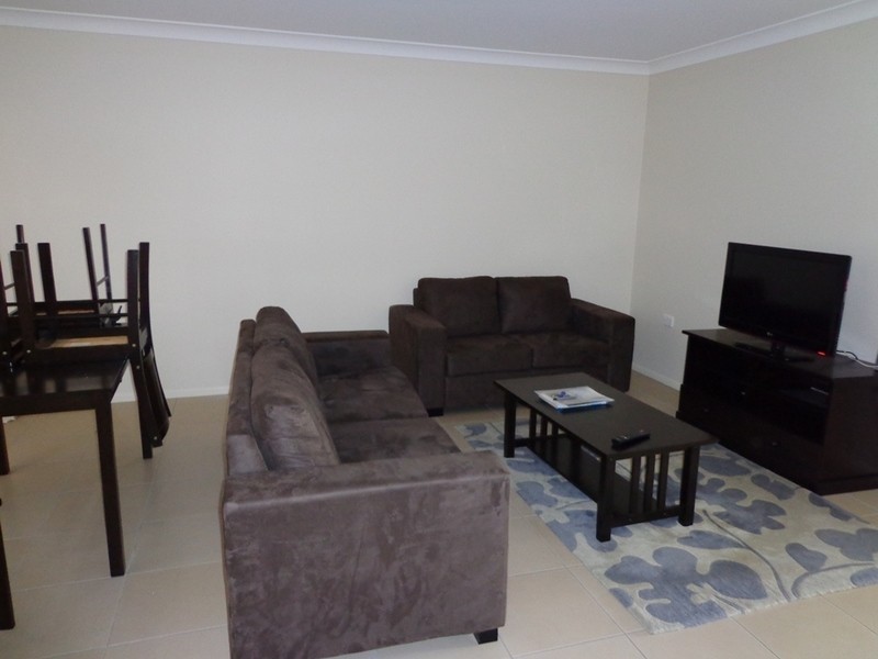 1/66  Middle Street, Chinchilla QLD 4413