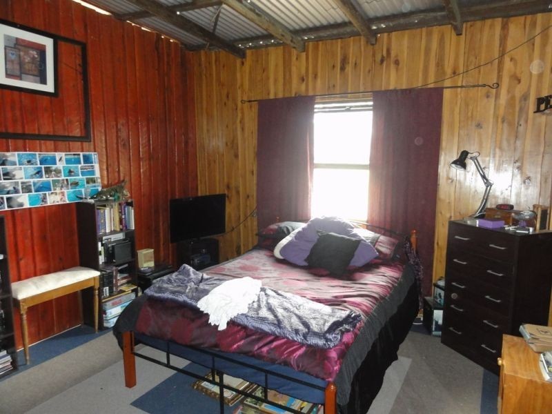 3 Crystal Creek Road, Kogan QLD 4406