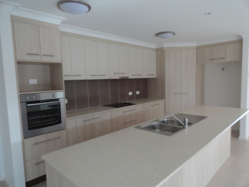 70  Frame St, Chinchilla QLD 4413