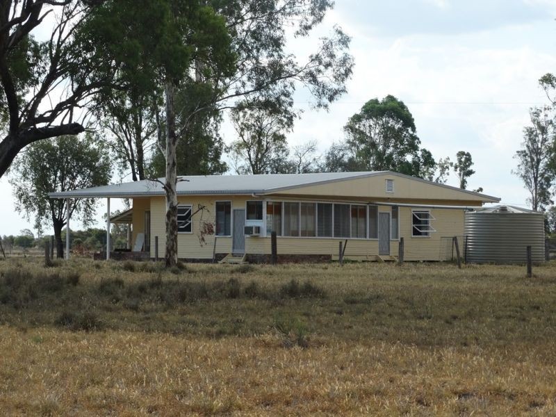 1967 Burncluith Hall Road, Chinchilla QLD 4413