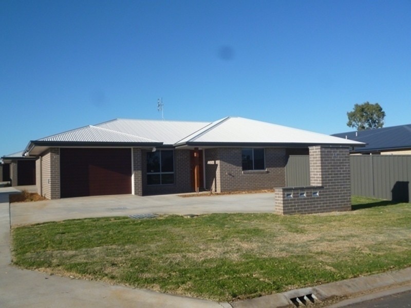 1/16 Dudley Street, Chinchilla QLD 4413