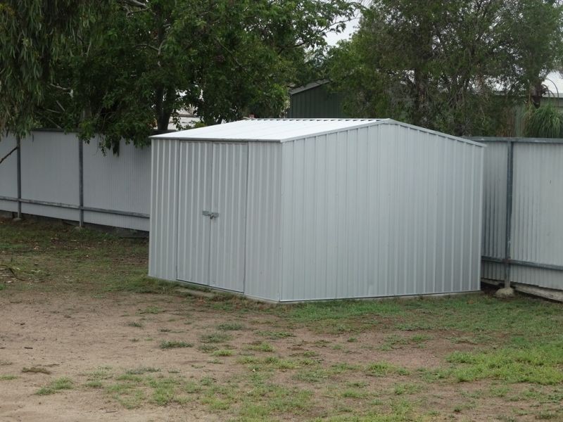 37 Binnie Street, Tara QLD 4421