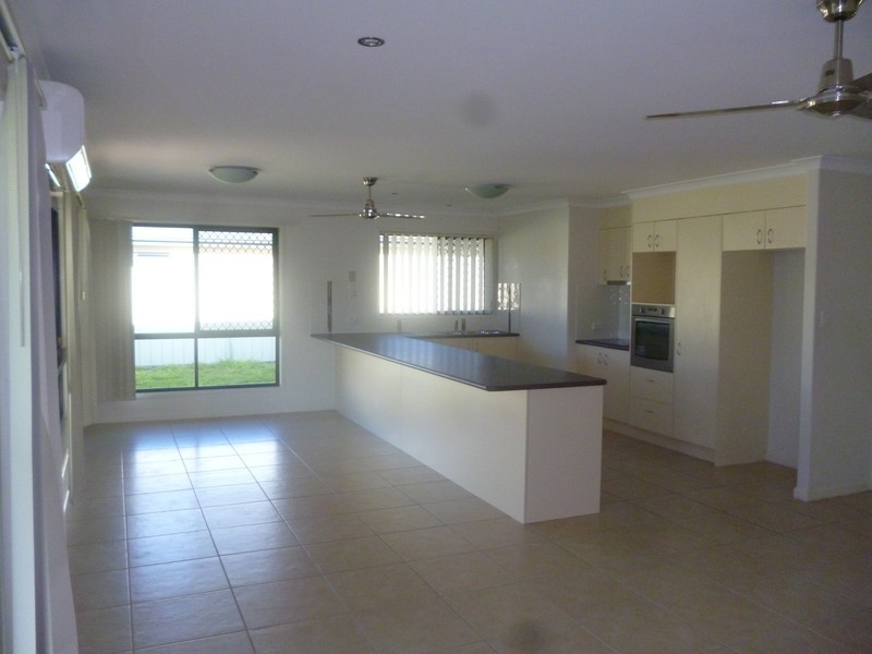 14 Luscombe St, Chinchilla QLD 4413