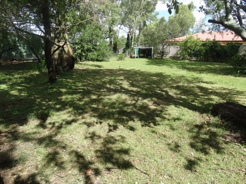 74 Hypatia Street, Chinchilla QLD 4413