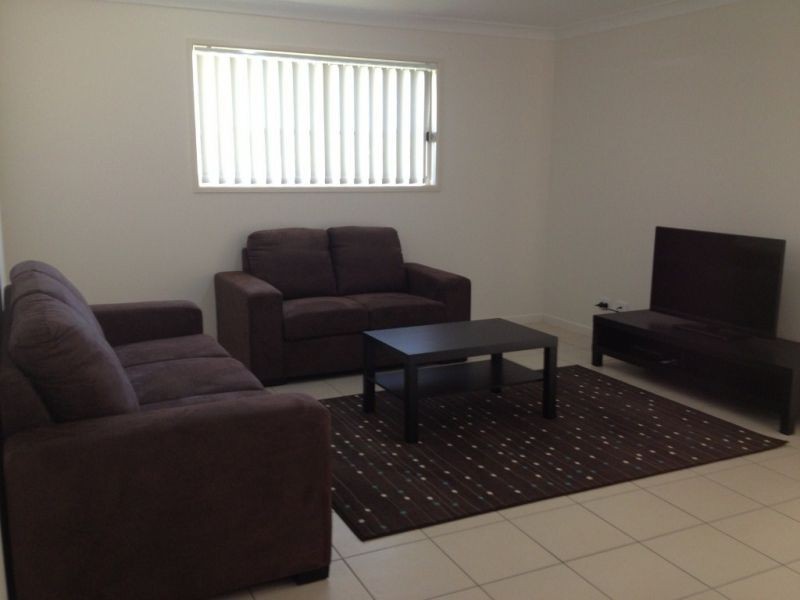 1/12 Dudley, Chinchilla QLD 4413