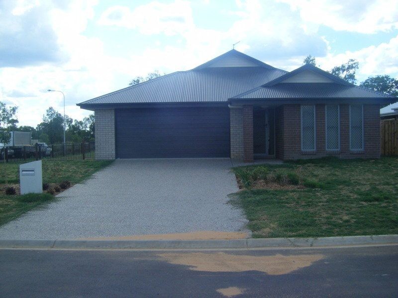 1 Hayes Close, Chinchilla QLD 4413