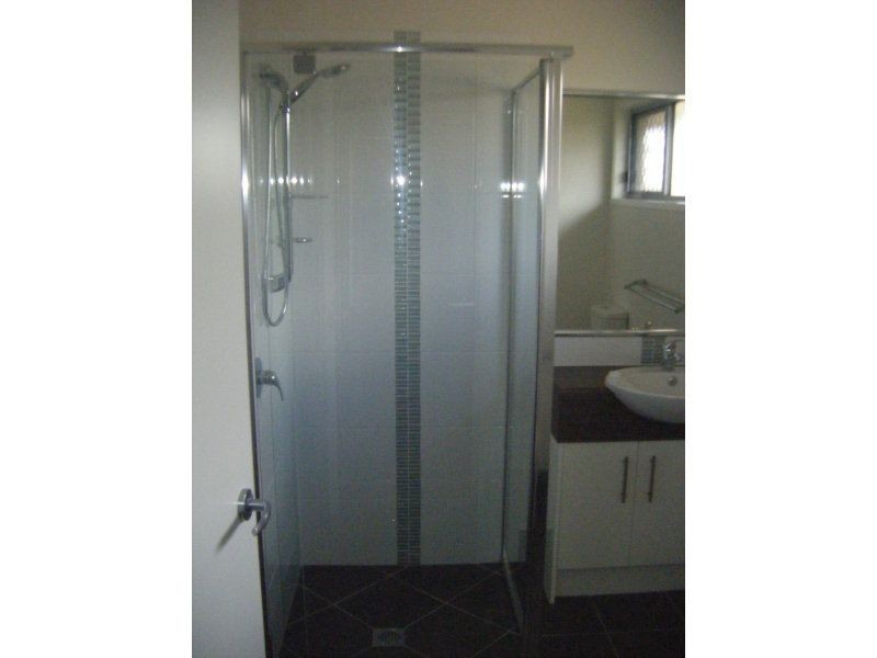 1 Hayes Close, Chinchilla QLD 4413