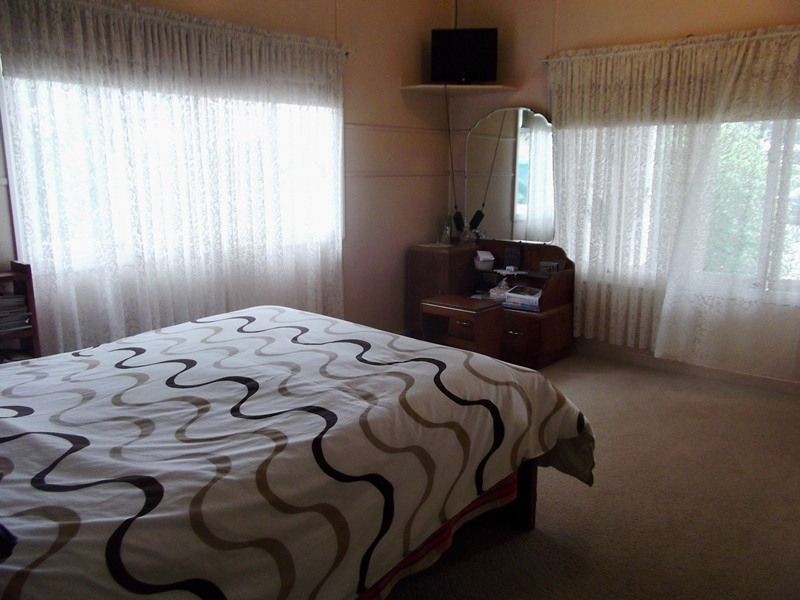 18 Barber Street, Chinchilla QLD 4413