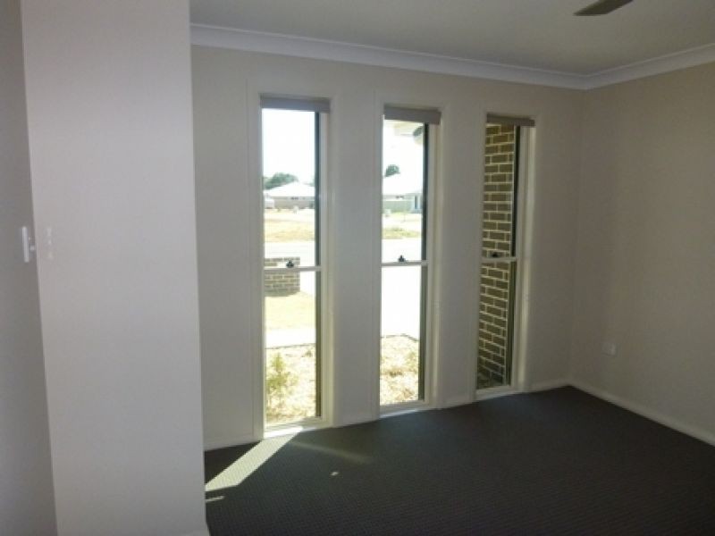 35 Skewis Street, Chinchilla QLD 4413