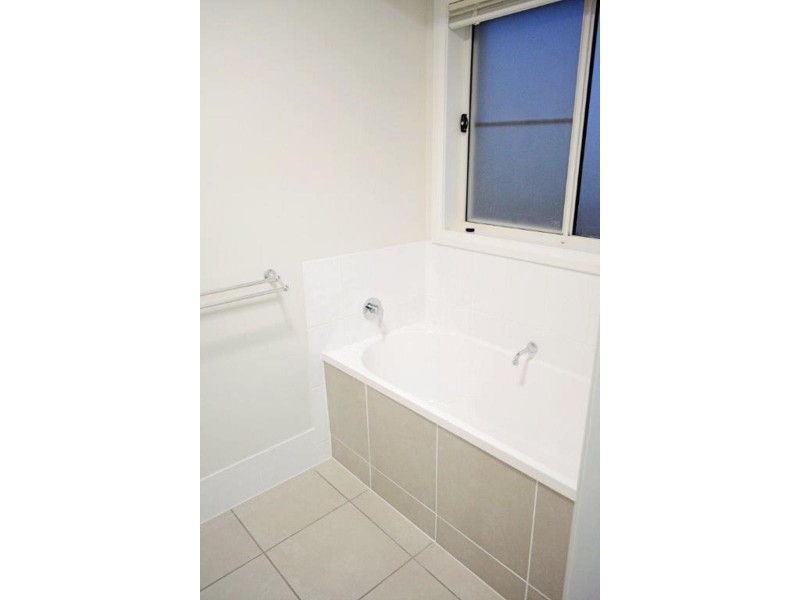 64 Sheridan Street, Chinchilla QLD 4413