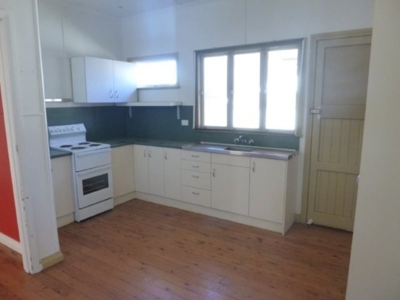 22 Barber Street, Chinchilla QLD 4413