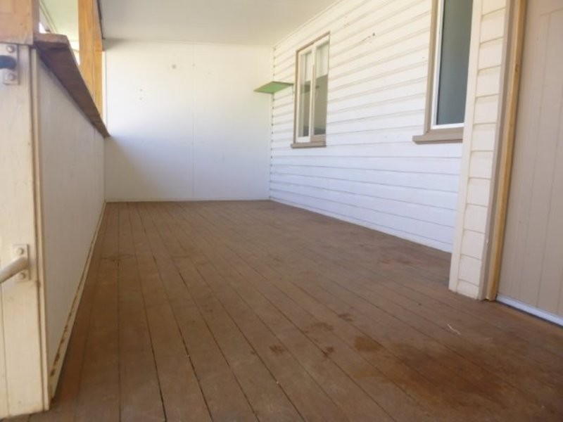 22 Barber Street, Chinchilla QLD 4413