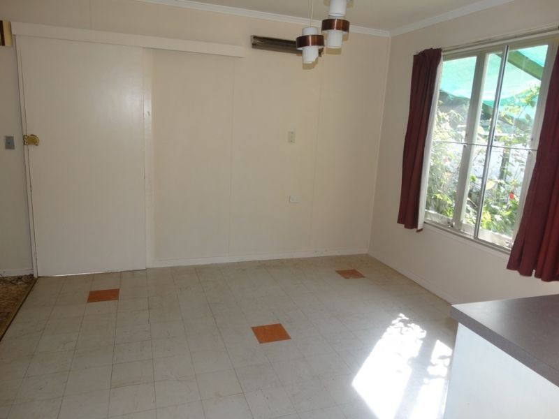 25 Fraser  Street, Chinchilla QLD 4413