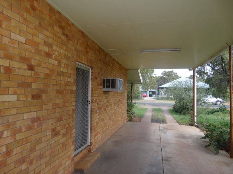 25 Fraser  Street, Chinchilla QLD 4413