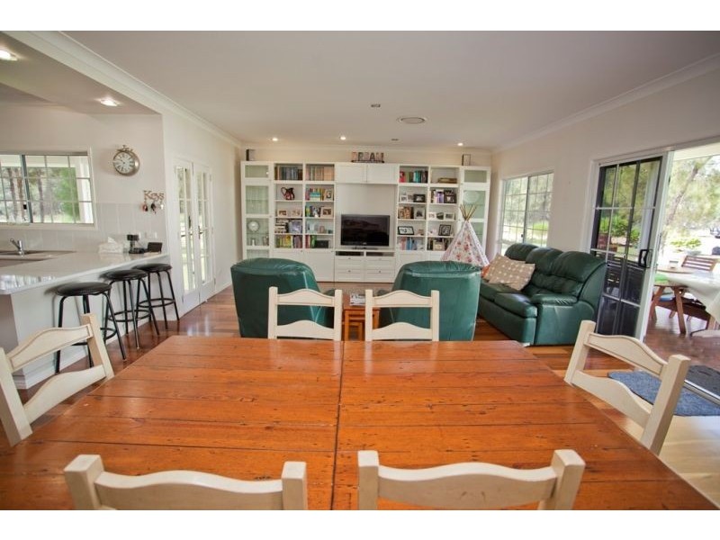4 Bender Street, Chinchilla QLD 4413