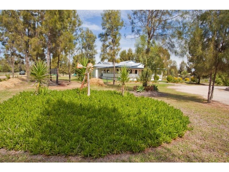 4 Bender Street, Chinchilla QLD 4413
