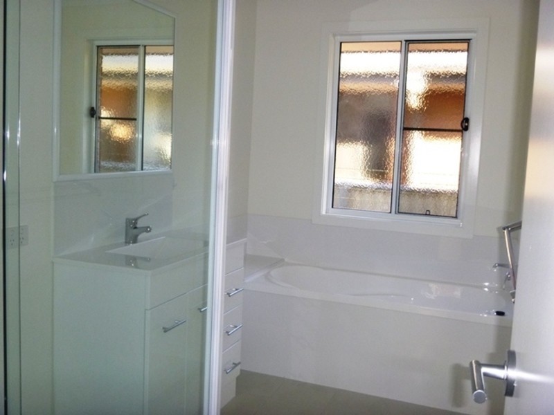 33 Cello Court, Chinchilla QLD 4413