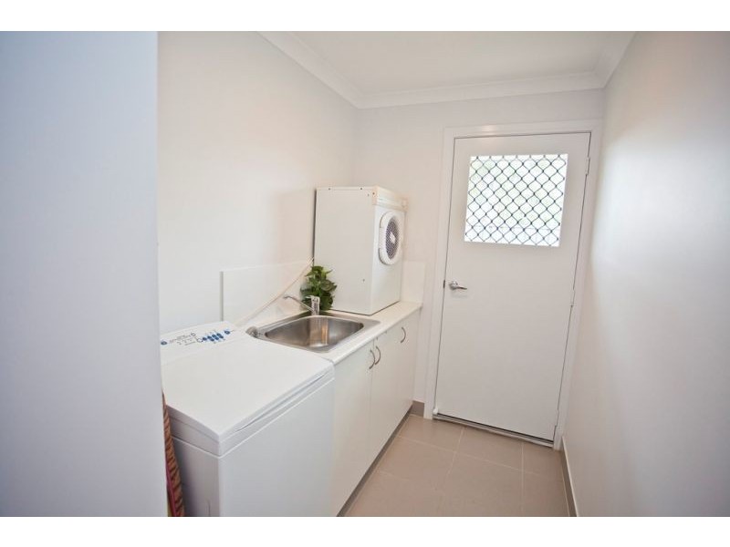 6b Dudley Street, Chinchilla QLD 4413