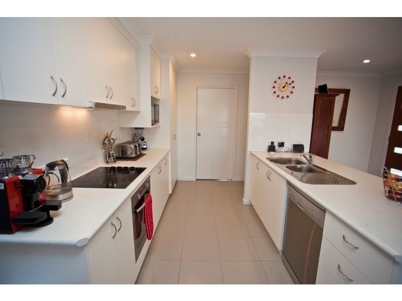 6b Dudley Street, Chinchilla QLD 4413