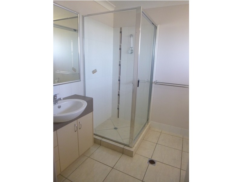 1/6 Luscombe Street, Chinchilla QLD 4413