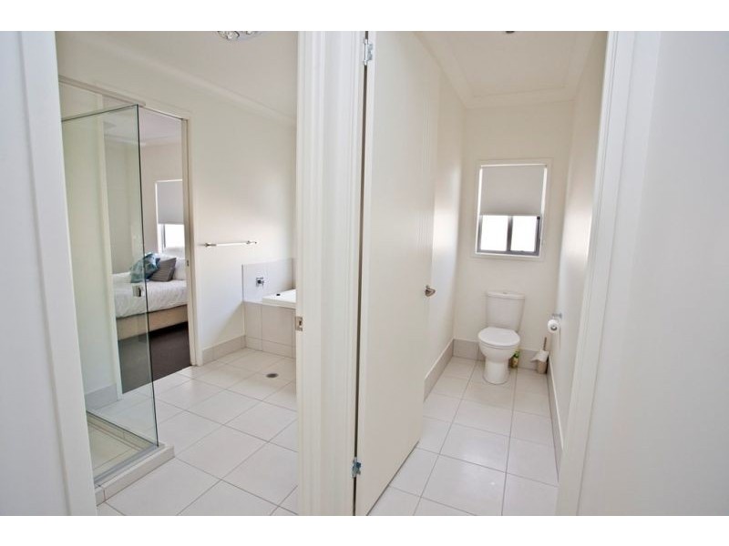 18 Parker Place, Chinchilla QLD 4413