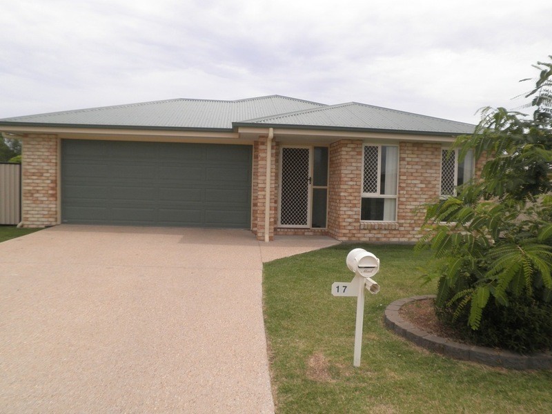 17 Campbell St, Chinchilla QLD 4413