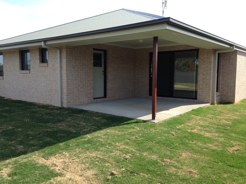 66 Frame St, Chinchilla QLD 4413