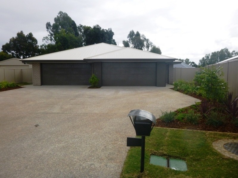 1/32 Skewis Street, Chinchilla QLD 4413