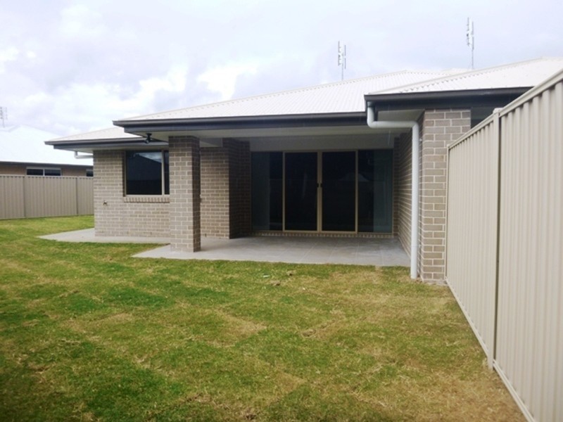 1/32 Skewis Street, Chinchilla QLD 4413