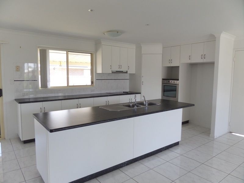 36 Pilkington Street, Chinchilla QLD 4413