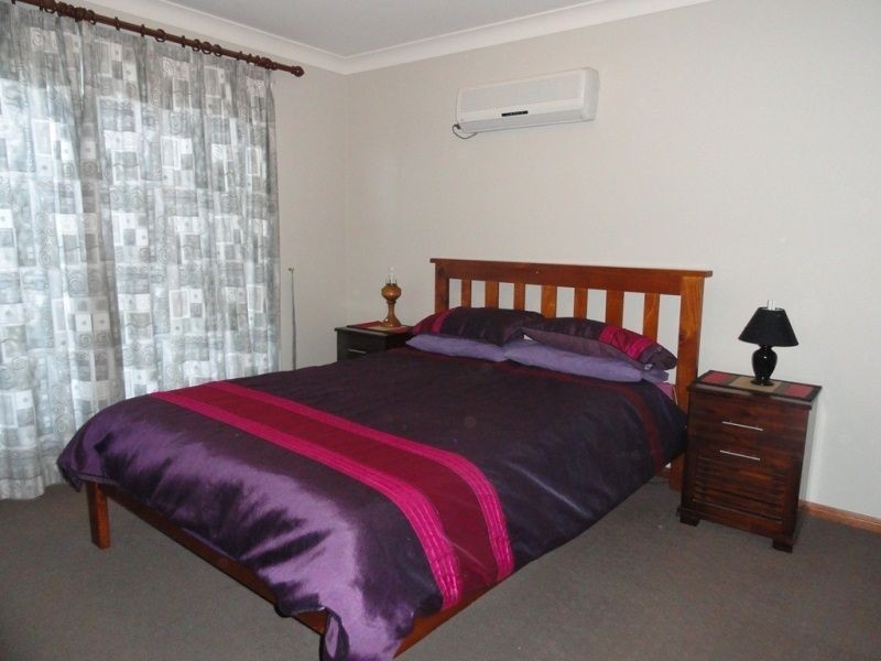 103 Oak Street, Chinchilla QLD 4413