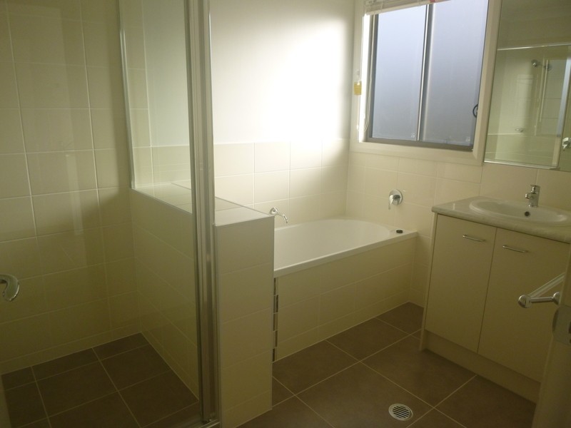 69 Sheridan St, Chinchilla QLD 4413