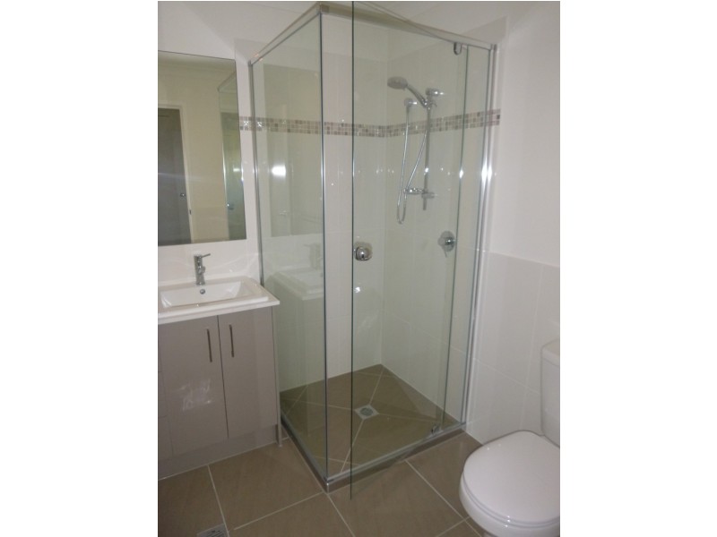 1 37 Skewis St, Chinchilla QLD 4413