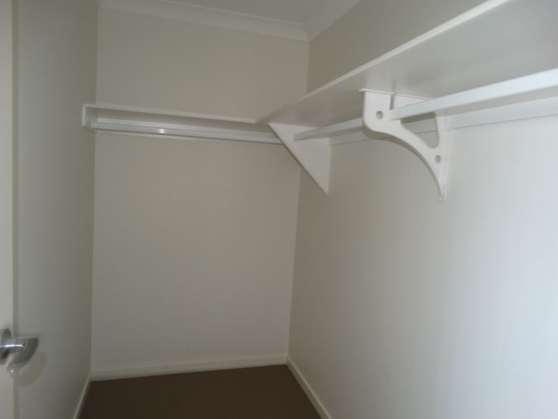 1 Henry Court, Tara QLD 4421