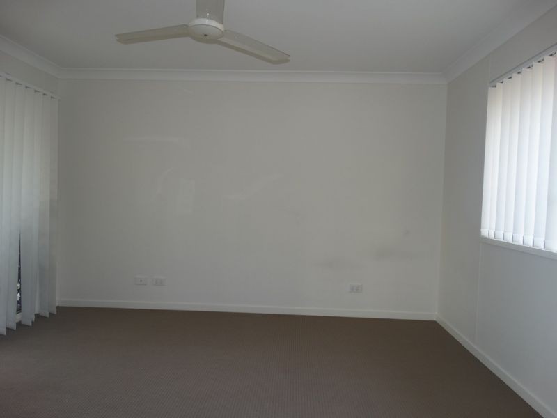 1 Henry Court, Tara QLD 4421