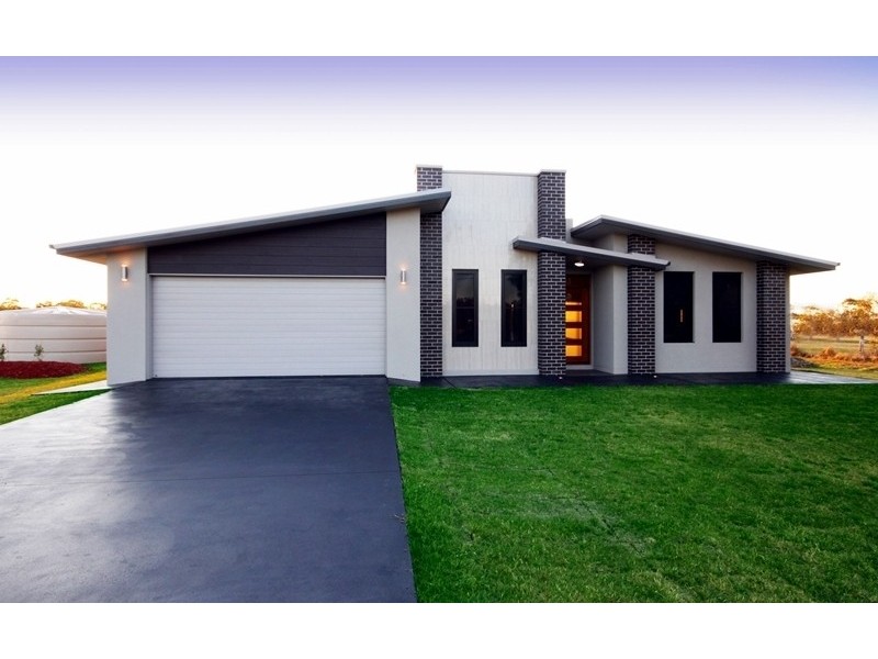 5  Washington Ave, Chinchilla QLD 4413