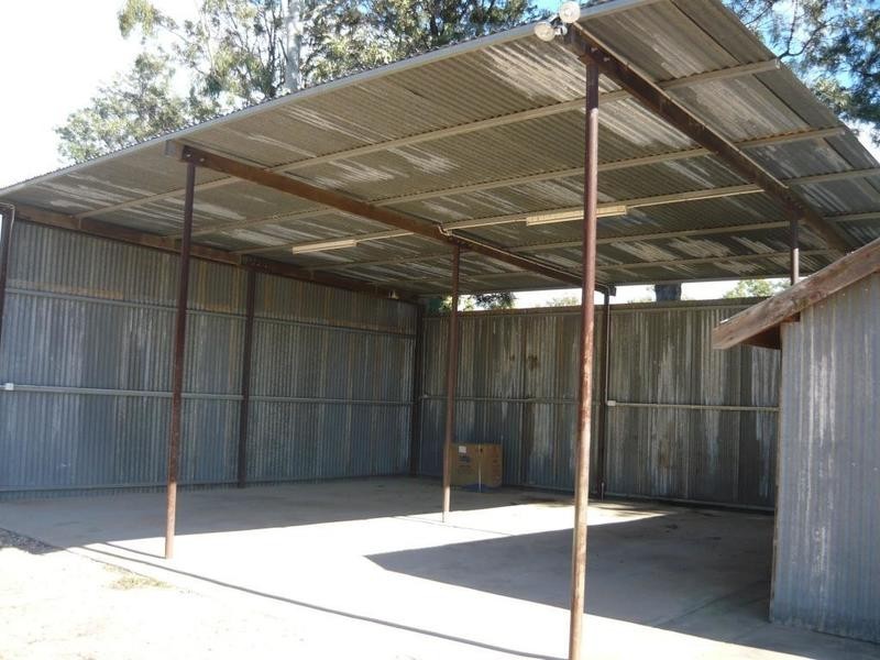 18 Lloyd Street, Chinchilla QLD 4413