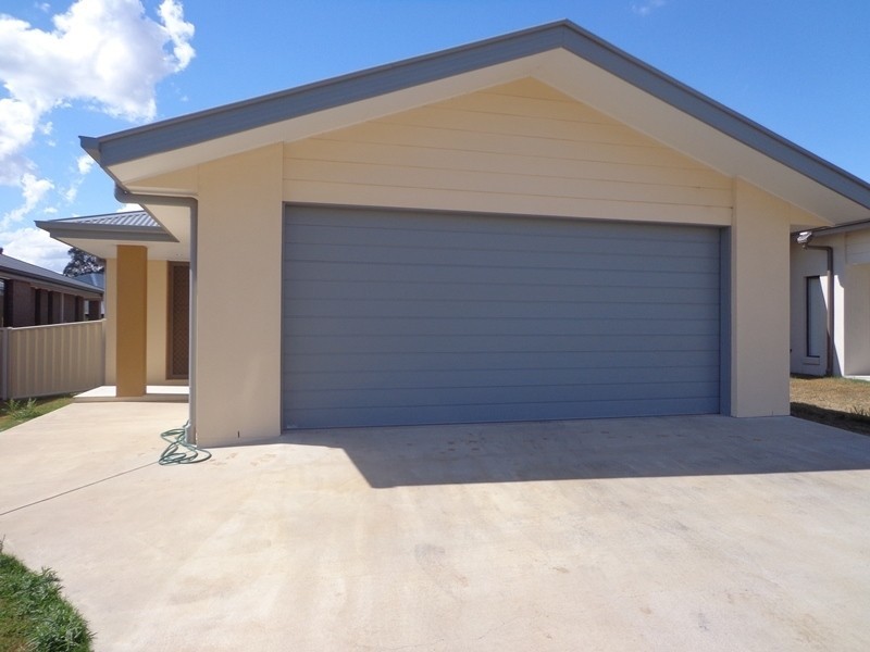 43 Cello Ct, Chinchilla QLD 4413
