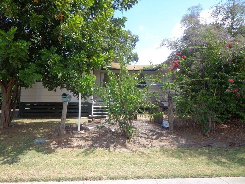 4 Bell Street, Chinchilla QLD 4413