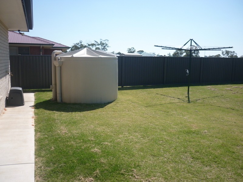 13 Cameron Street, Chinchilla QLD 4413