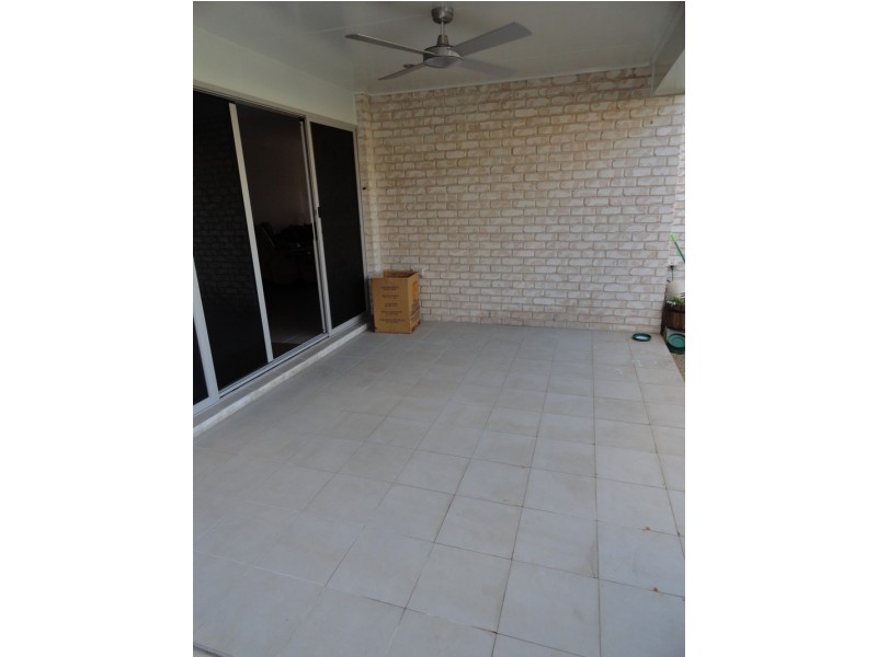 1/4 Crescent Avenue, Chinchilla QLD 4413