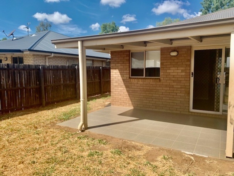 2/103 Zeller Street, Chinchilla QLD 4413