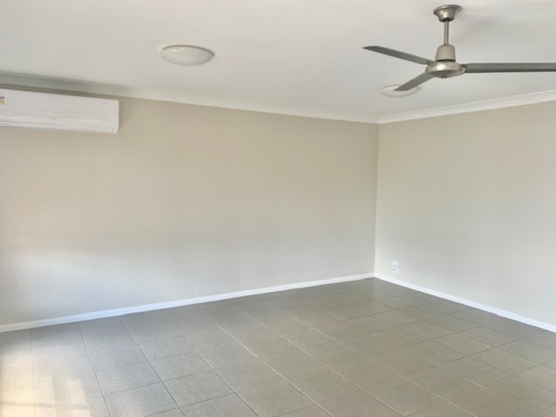 2/103 Zeller Street, Chinchilla QLD 4413