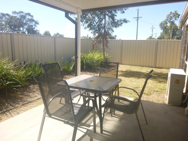 1/76 Zeller St, Chinchilla QLD 4413