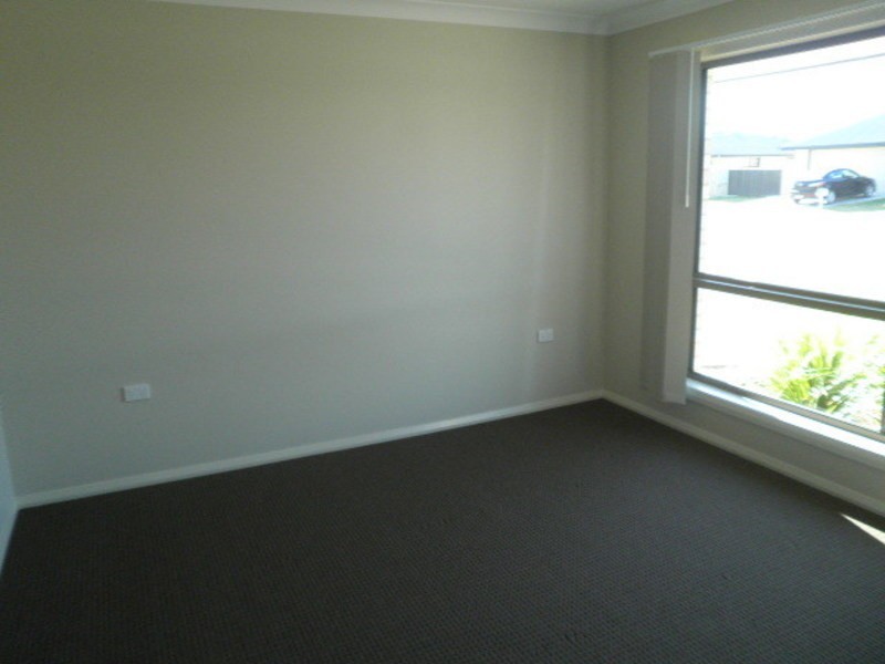 8 Gower St, Chinchilla QLD 4413