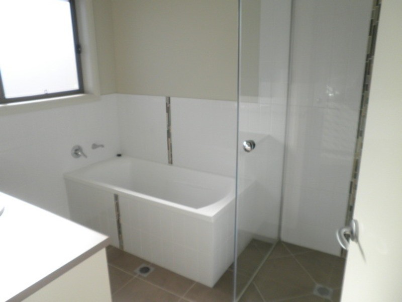 8 Gower St, Chinchilla QLD 4413