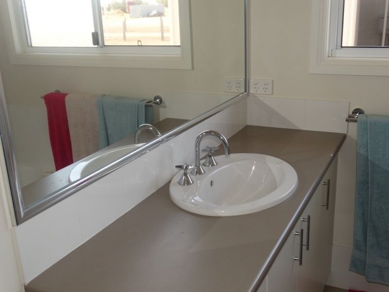 27 Hando Street, Chinchilla QLD 4413