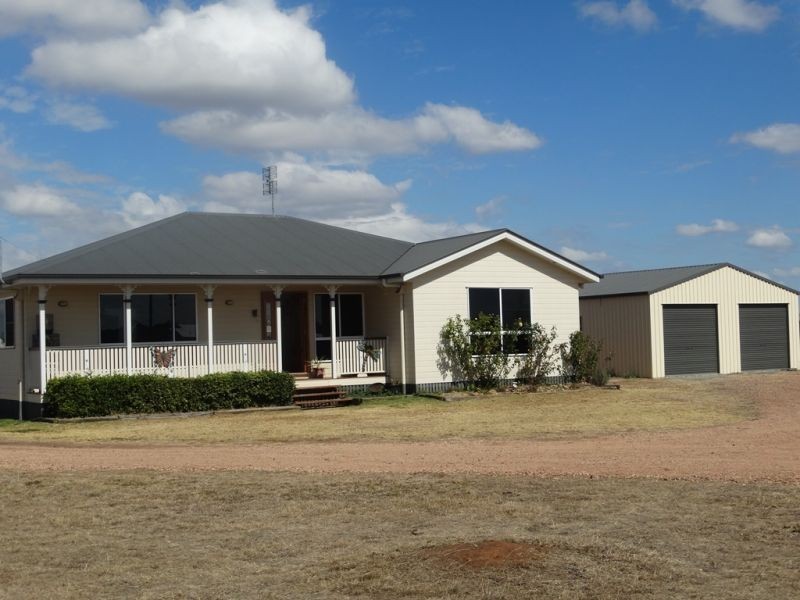 27 Hando Street, Chinchilla QLD 4413