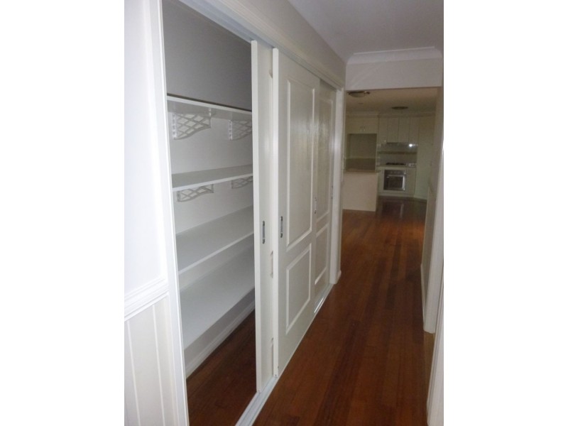 27 Hando Street, Chinchilla QLD 4413